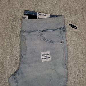 Old Navy ROCKSTAR JEANS / JEGGINGS🌼